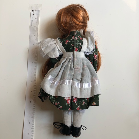 Anne of Green Gables Doll - Picture 4 of 5